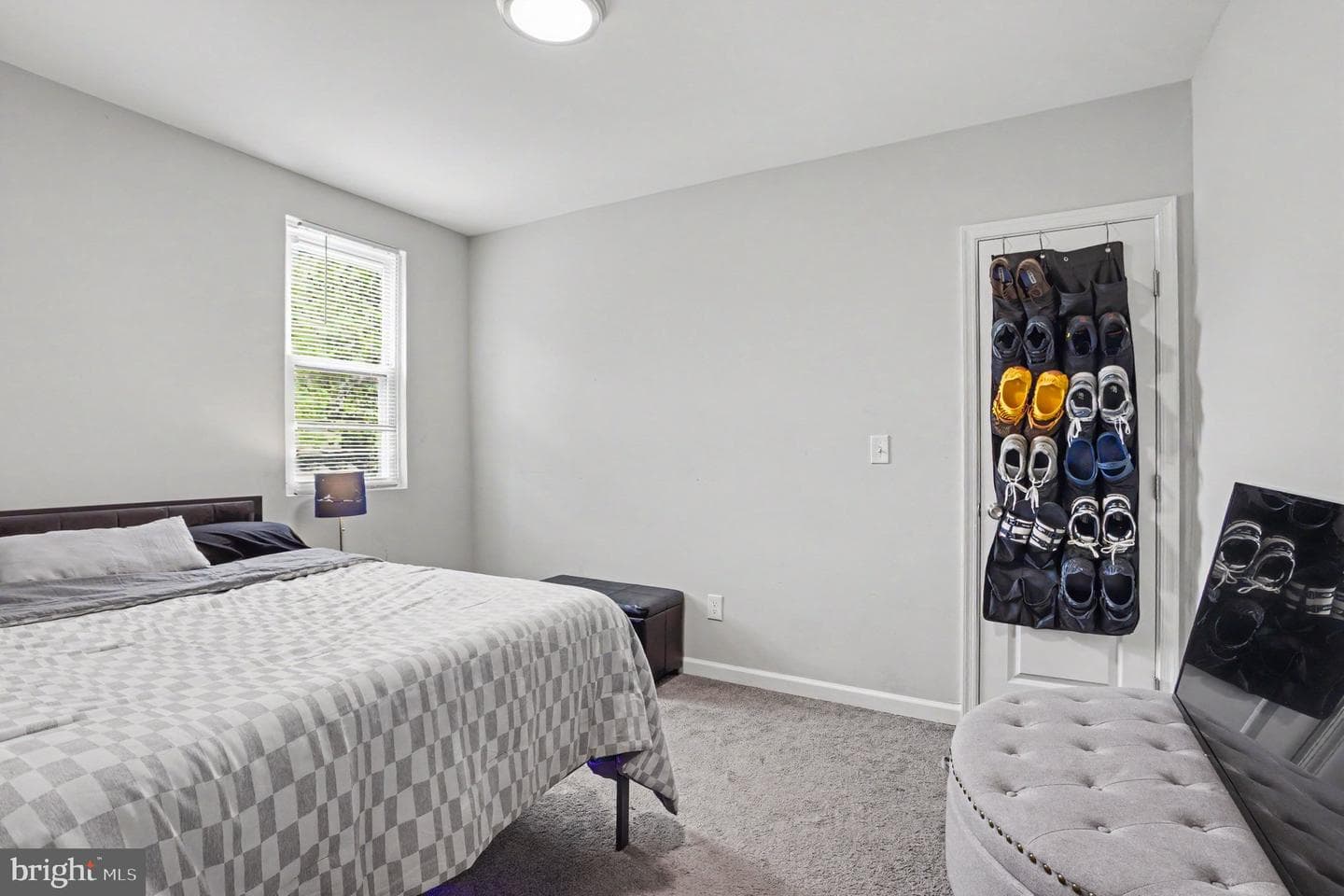 3818 Fernhill Avenue photo 19