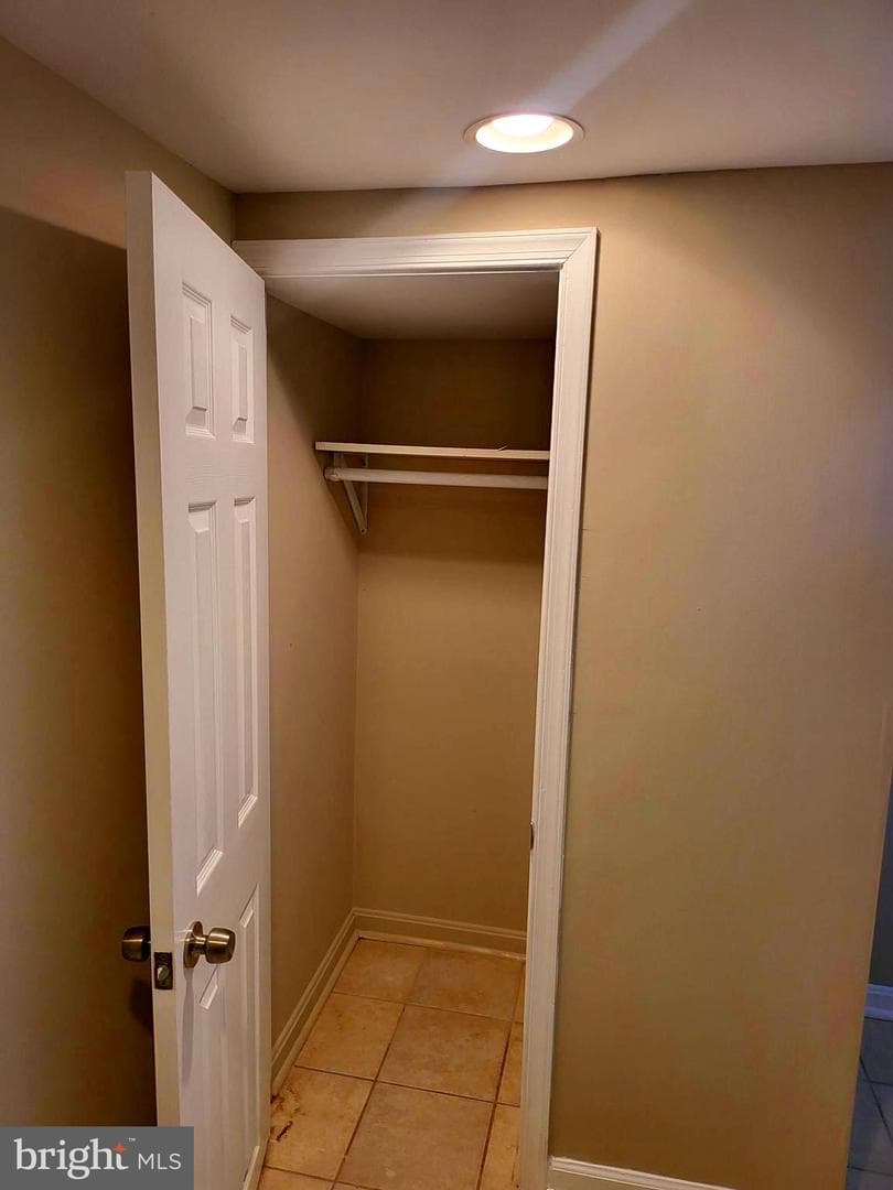 1403 N Bond Street photo 35