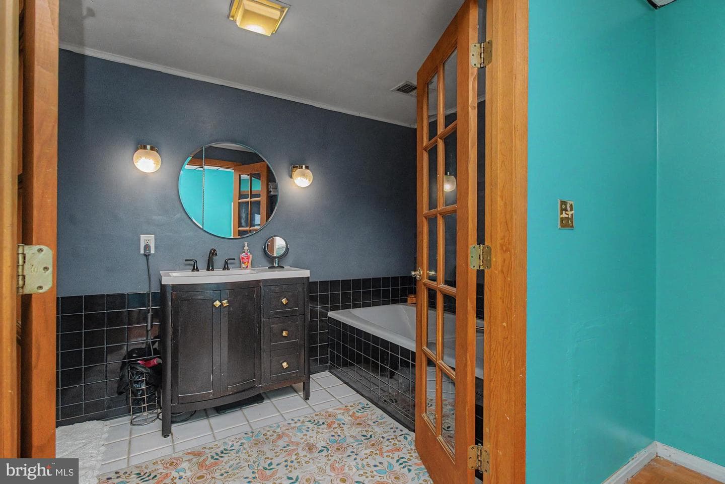 362 Cornwall Street photo 20