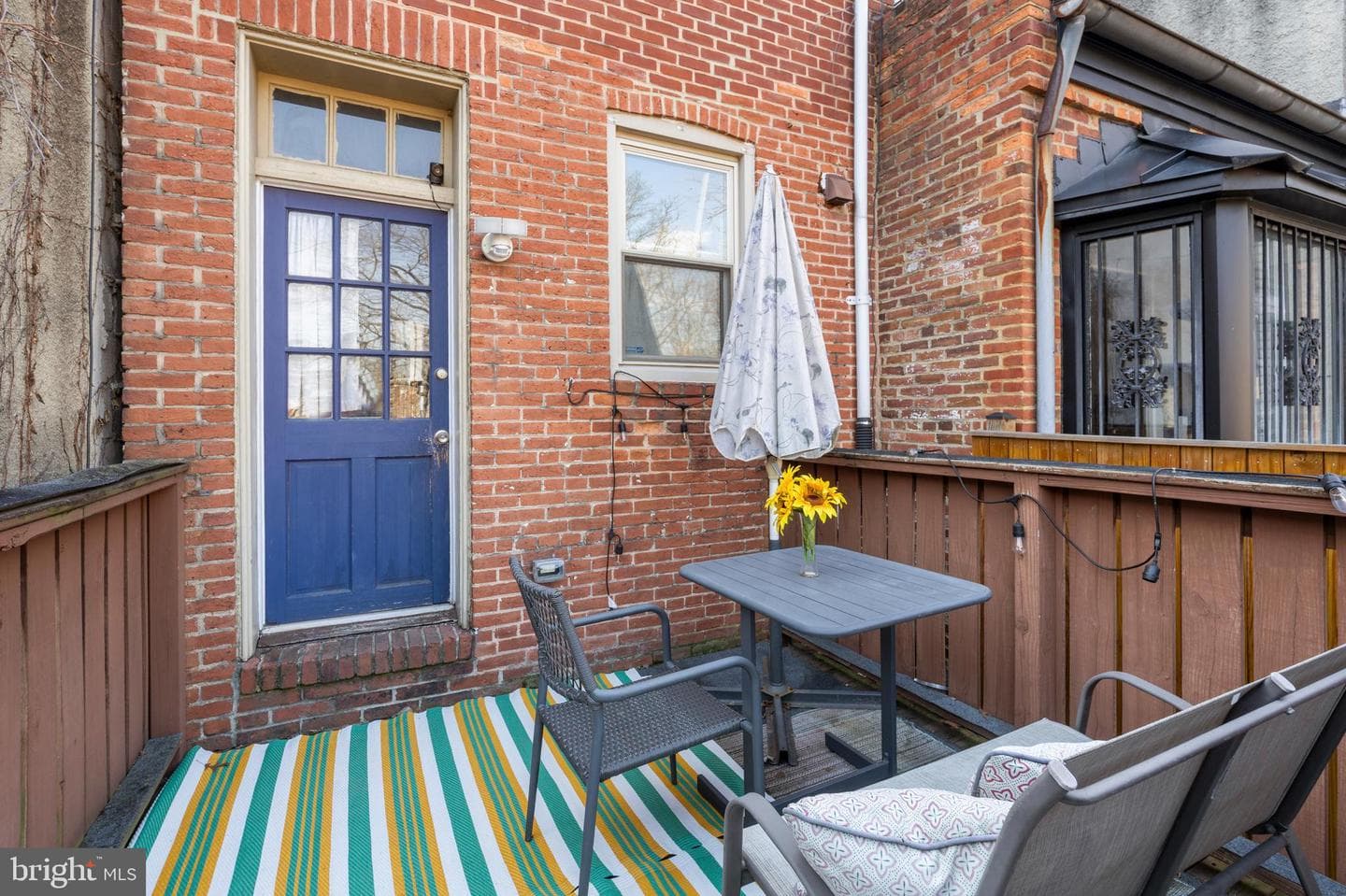 1048 W Barre Street photo 17