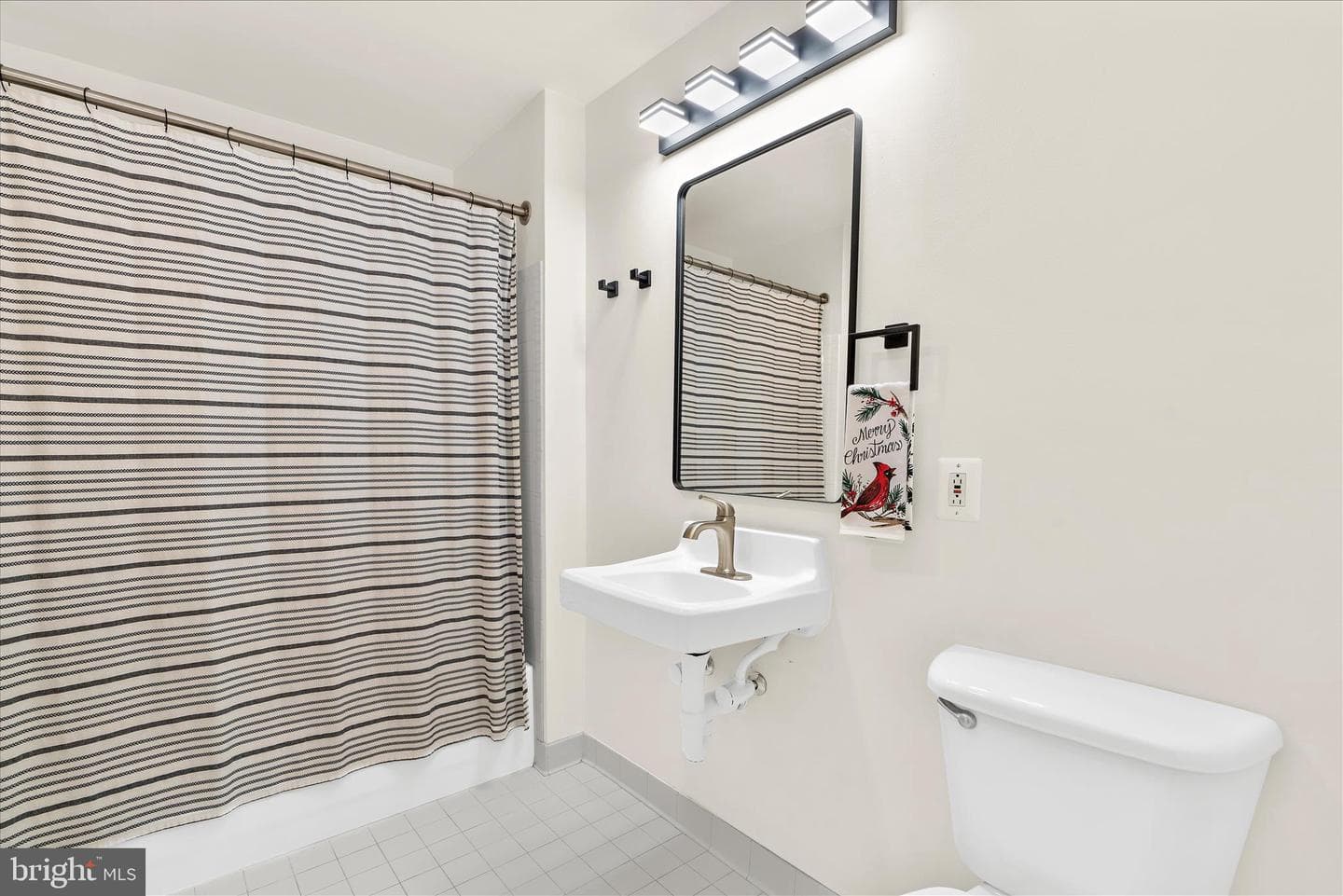 23 Pierside Drive #219 photo 12