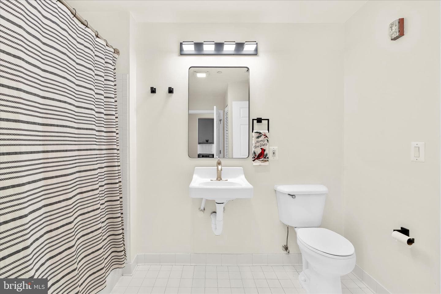 23 Pierside Drive #219 photo 14