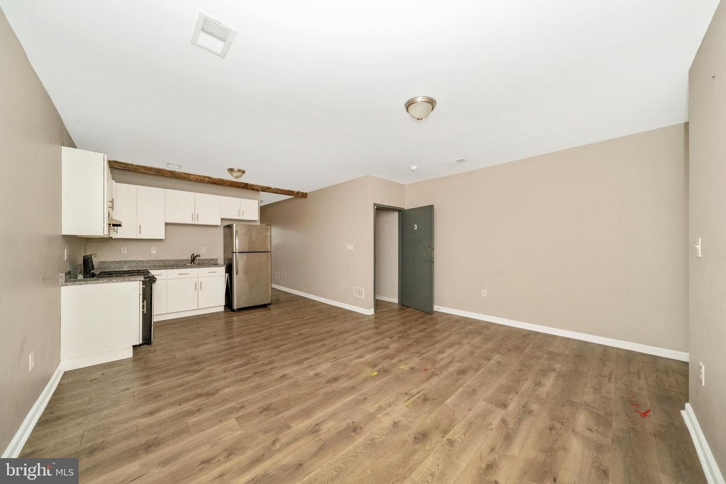 1014 W Lanvale Street photo 29