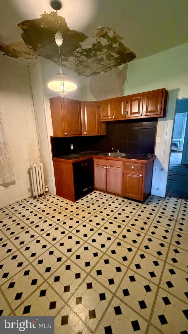 2913 Fleetwood Avenue photo 9