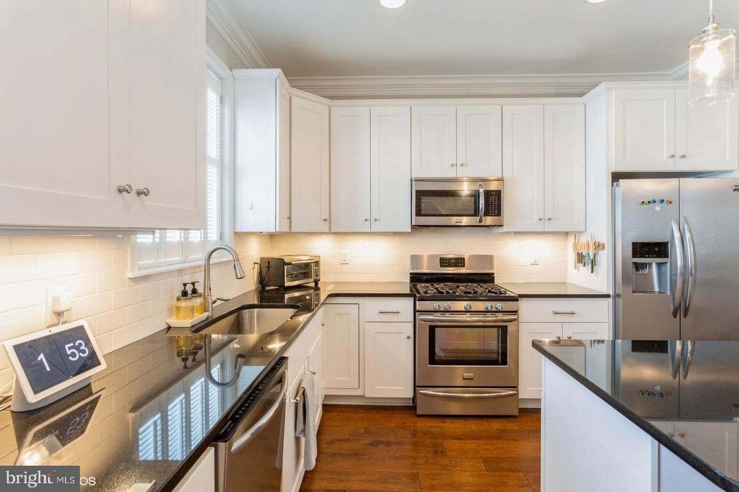 2818 E Baltimore Street photo 21