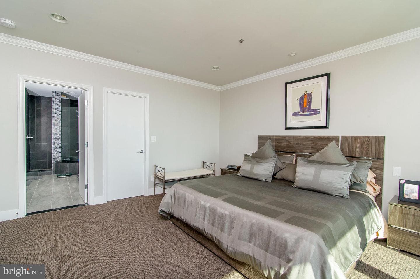 100 Harborview Drive #1610 photo 33
