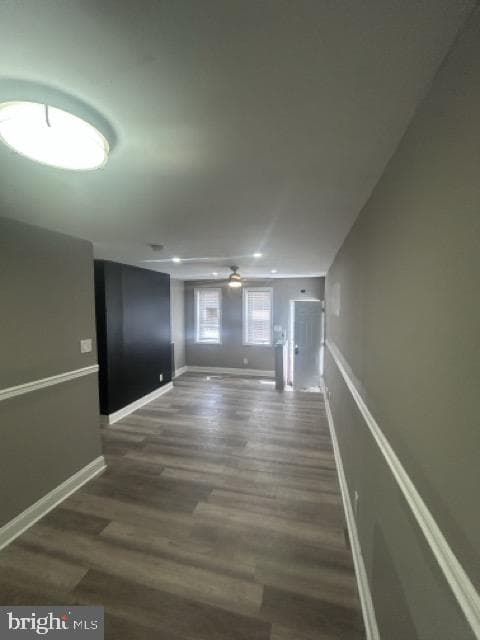 1535 Holbrook Street photo 8