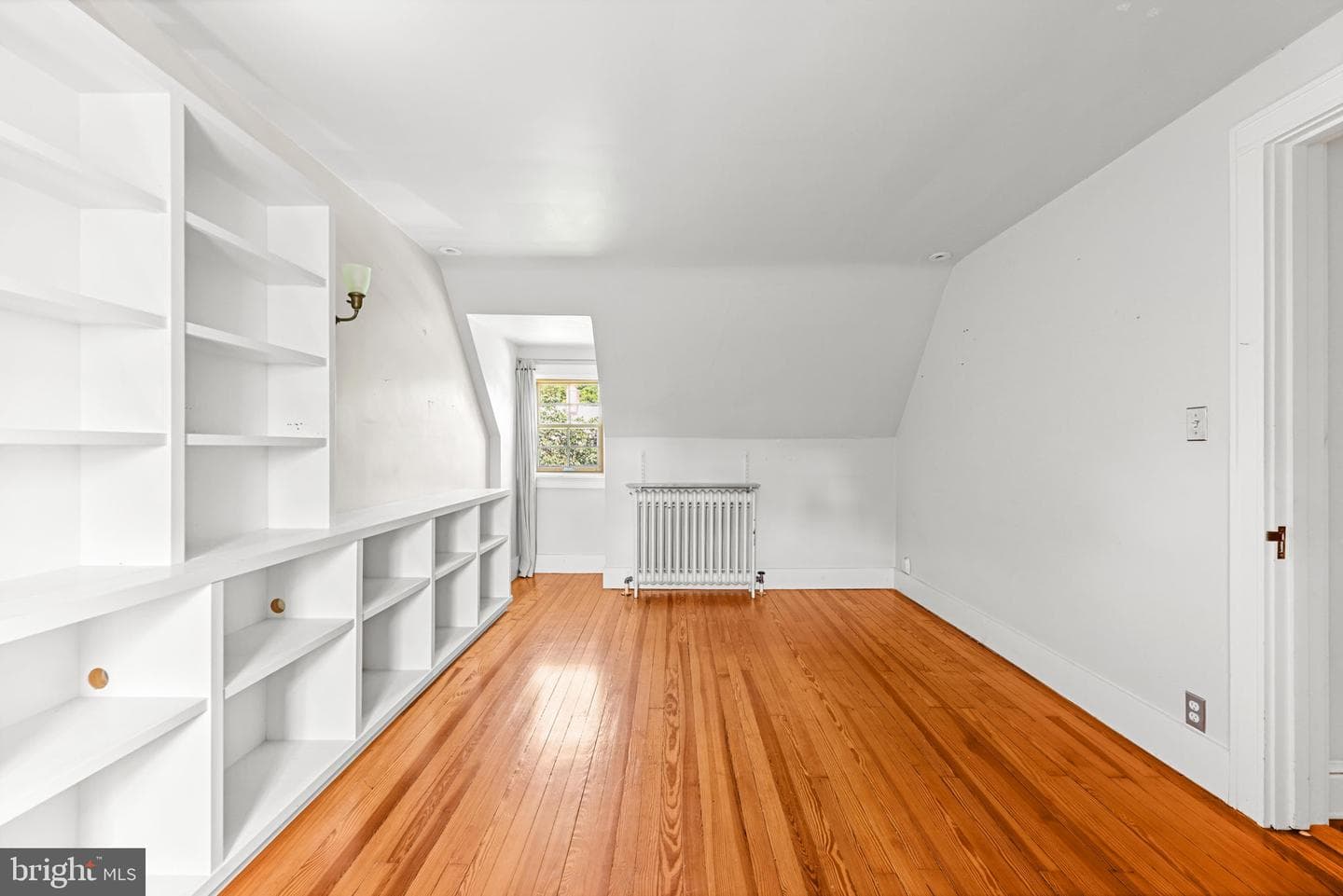 407 Bretton Place photo 47
