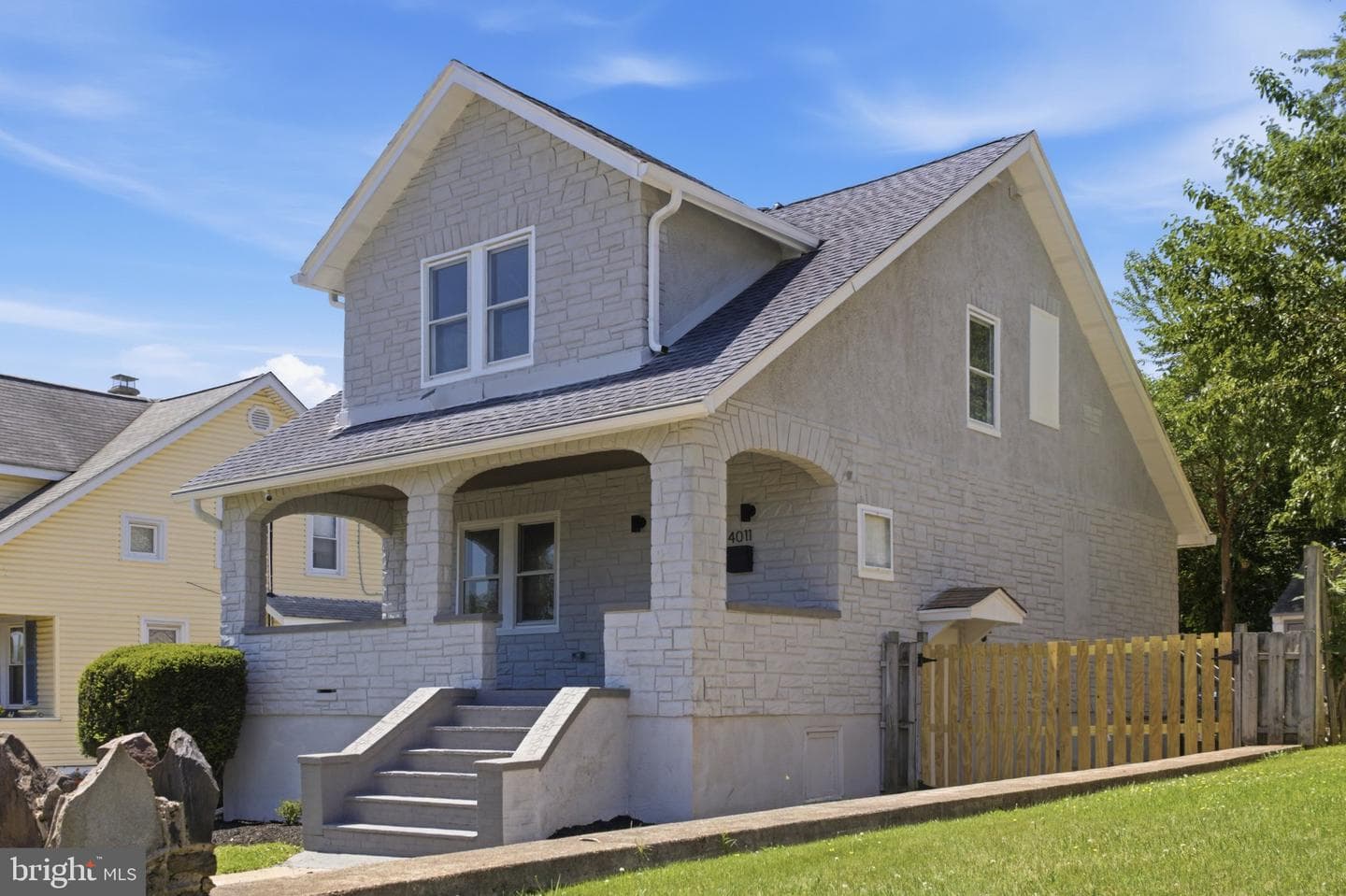 4011 Woodlea Avenue photo 2