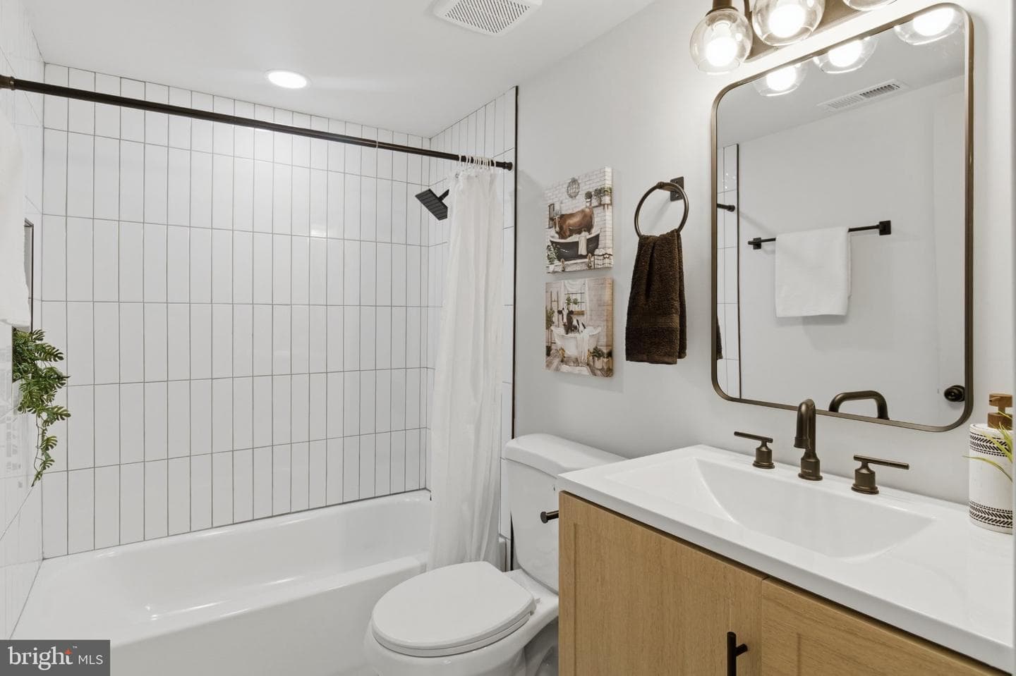 4011 Woodlea Avenue photo 38