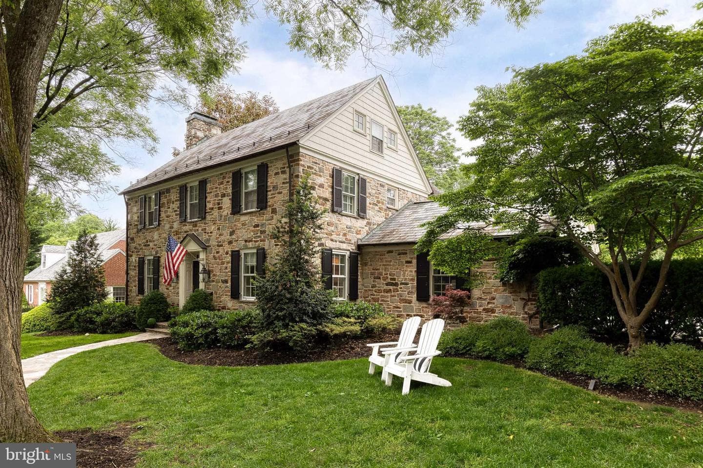 114 Castlewood Road photo 63
