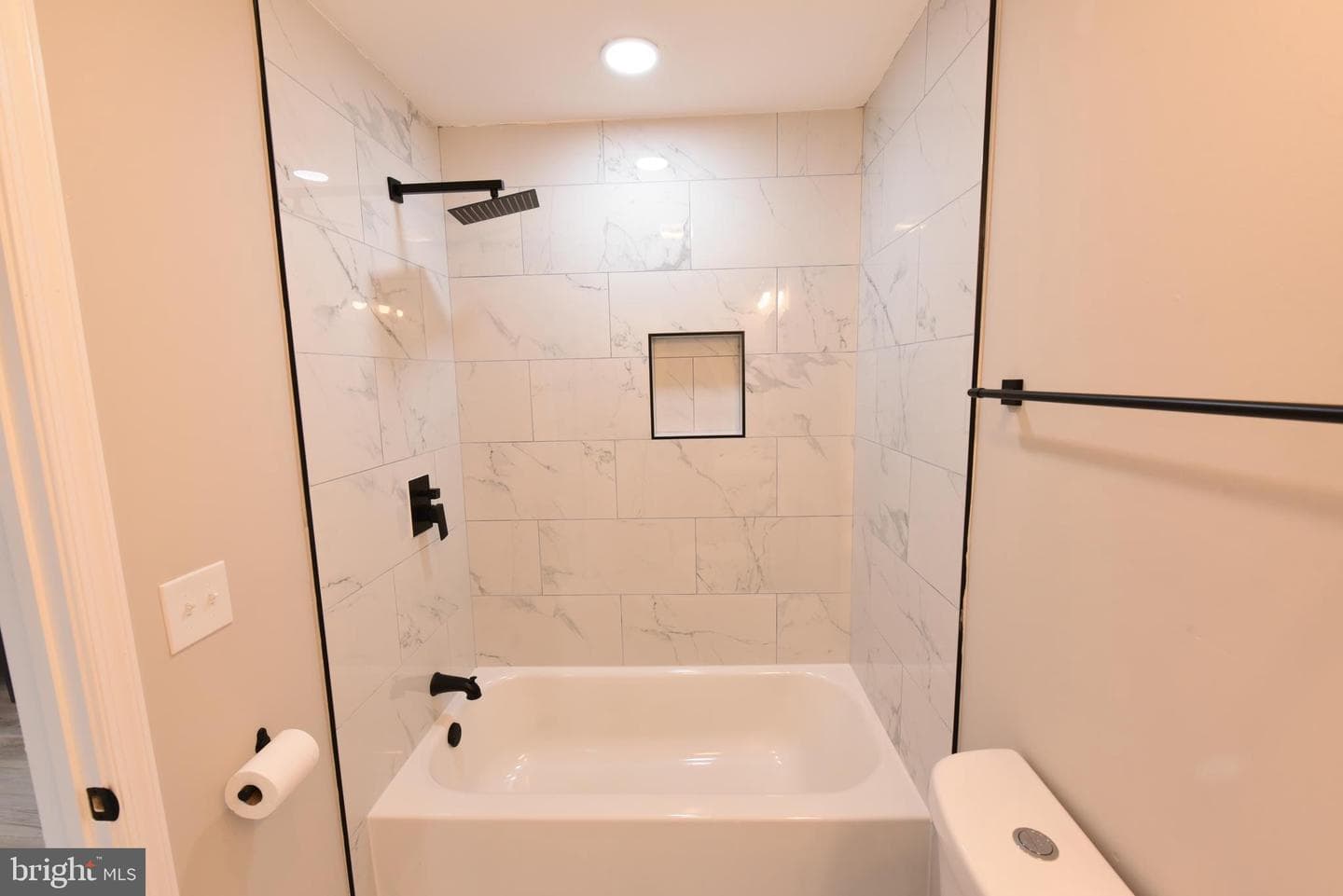 5808 Highgate Drive photo 43