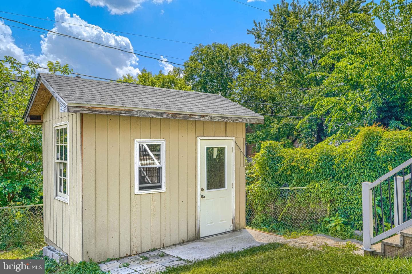 3227 Woodring Avenue photo 53