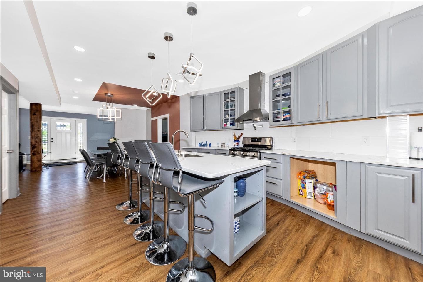 3606 W Rogers Avenue photo 11