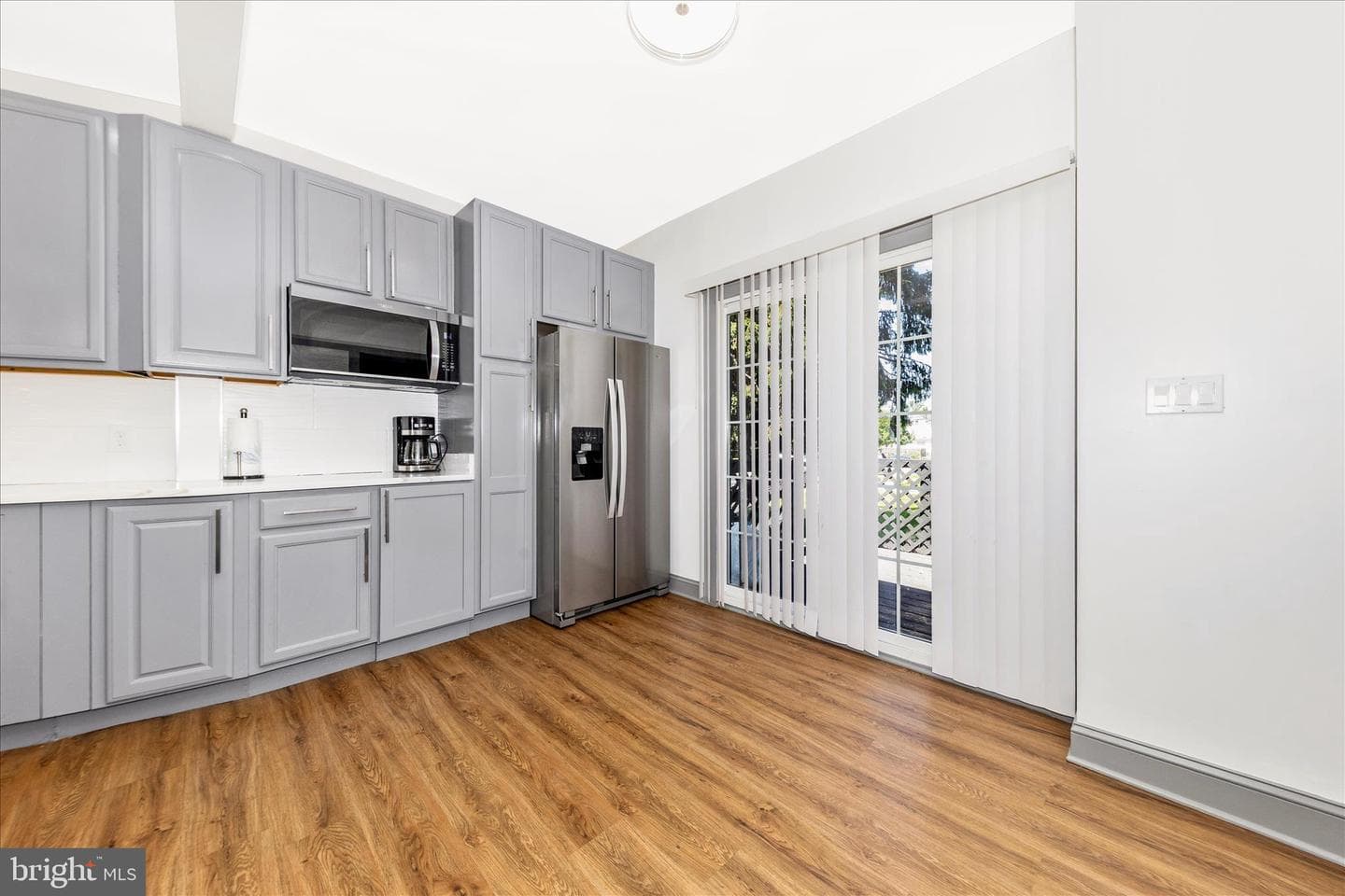 3606 W Rogers Avenue photo 14