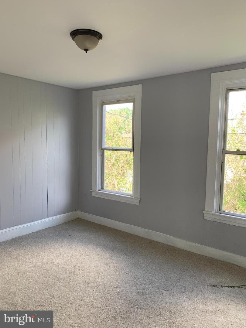 2926 Riggs Avenue photo 6