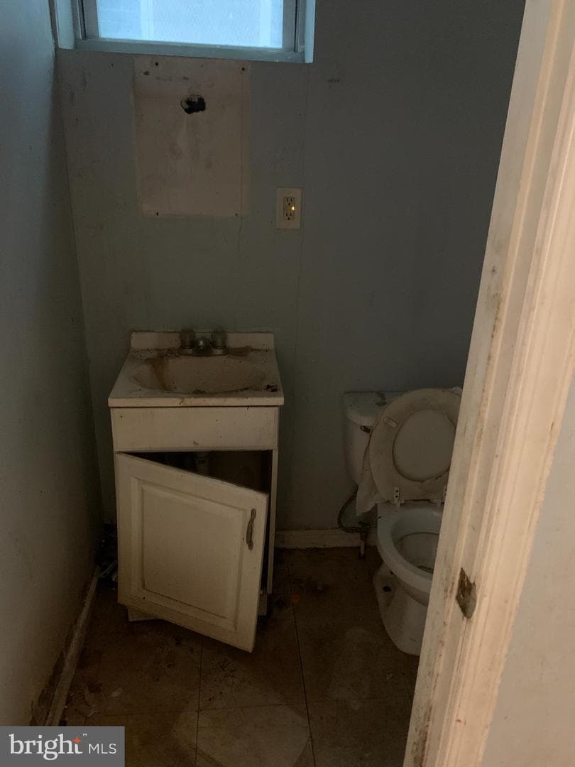 2511 W Baltimore Street photo 6