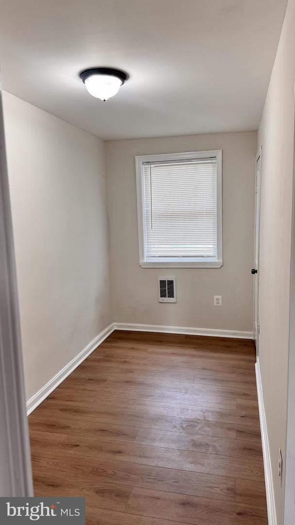 3707 8th St photo 14