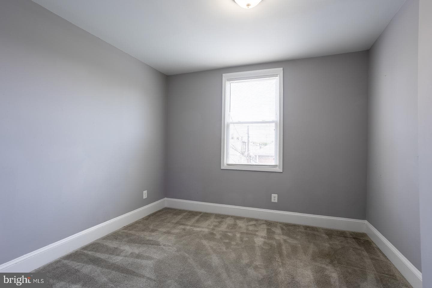 1733 Rutland Avenue photo 18