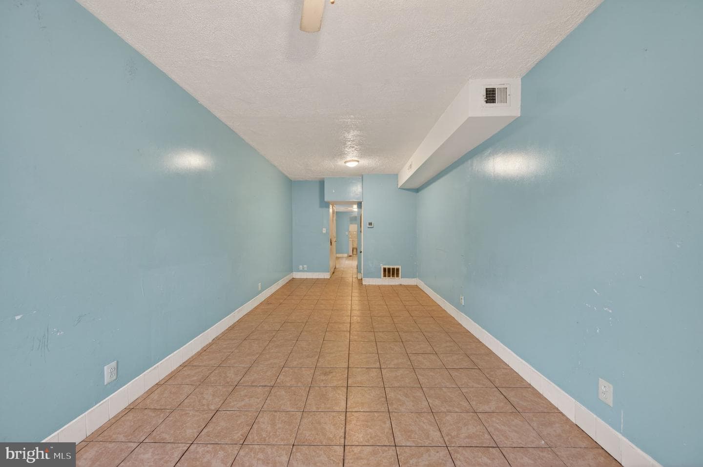 2516 Fait Avenue photo 3