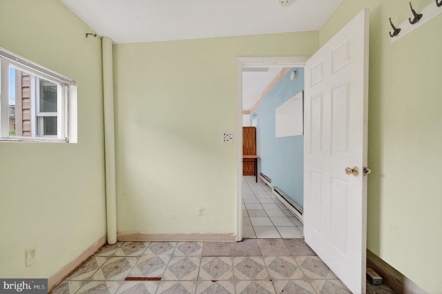 2516 Fait Avenue photo 32