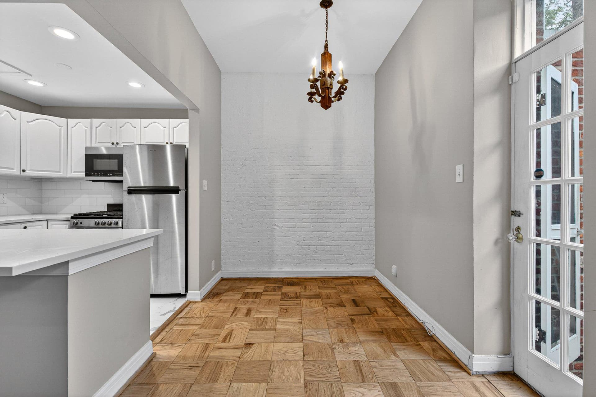 1227 Park Avenue #8 photo 10