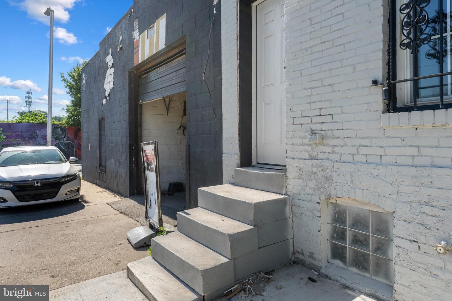 1838 Laurens St photo 29