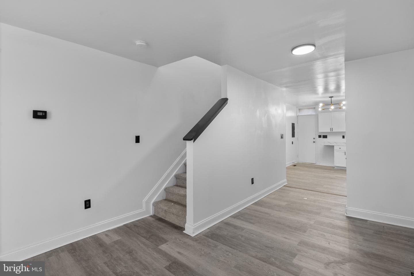 1838 Laurens St photo 6