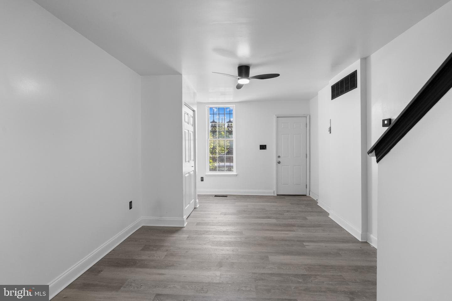 1838 Laurens St photo 8