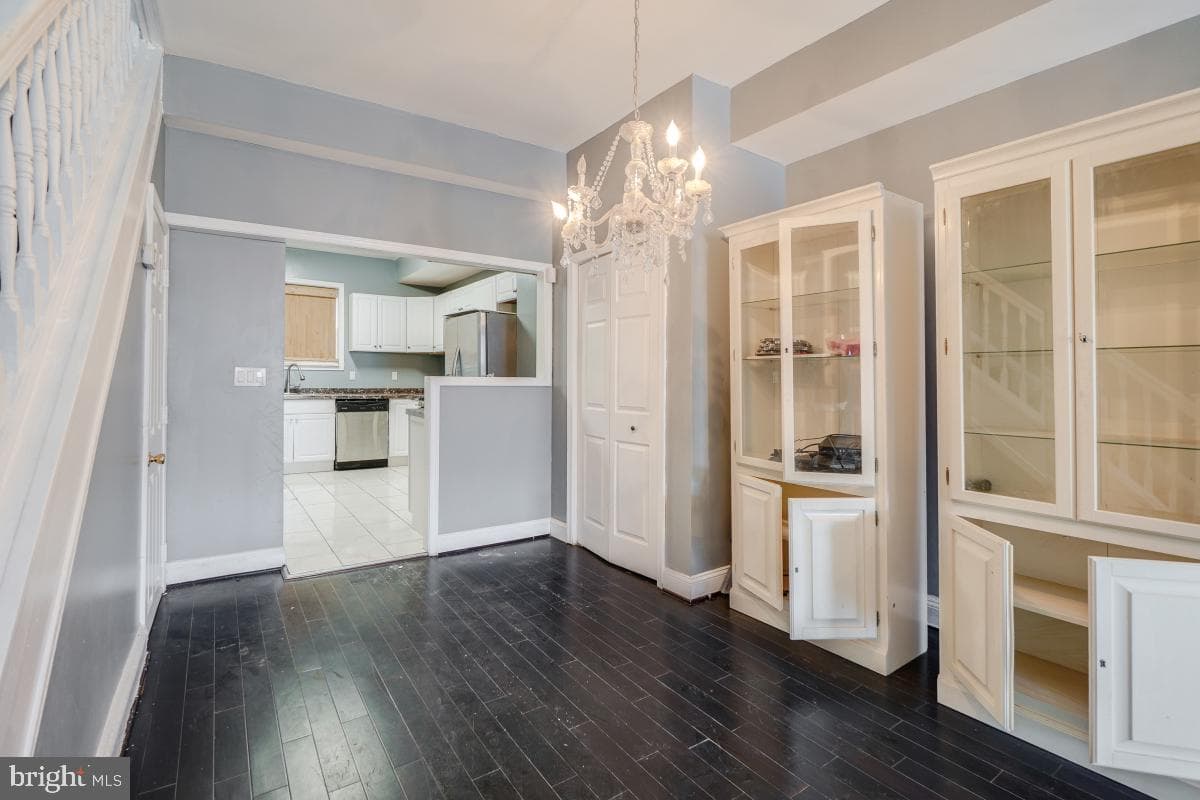 1636 N Bentalou Street photo 10