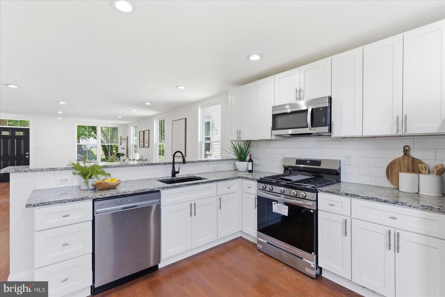 1013 Myrtle Avenue photo 12