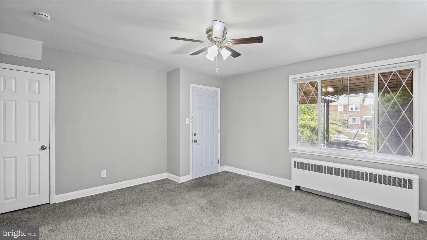 2905 E Federal Street photo 8