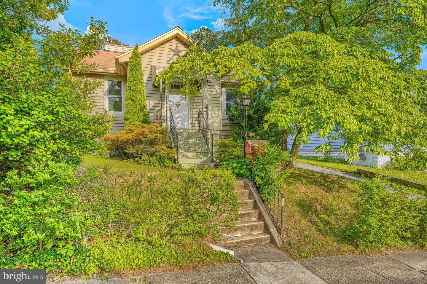 6113 Fair Oaks Avenue photo 38