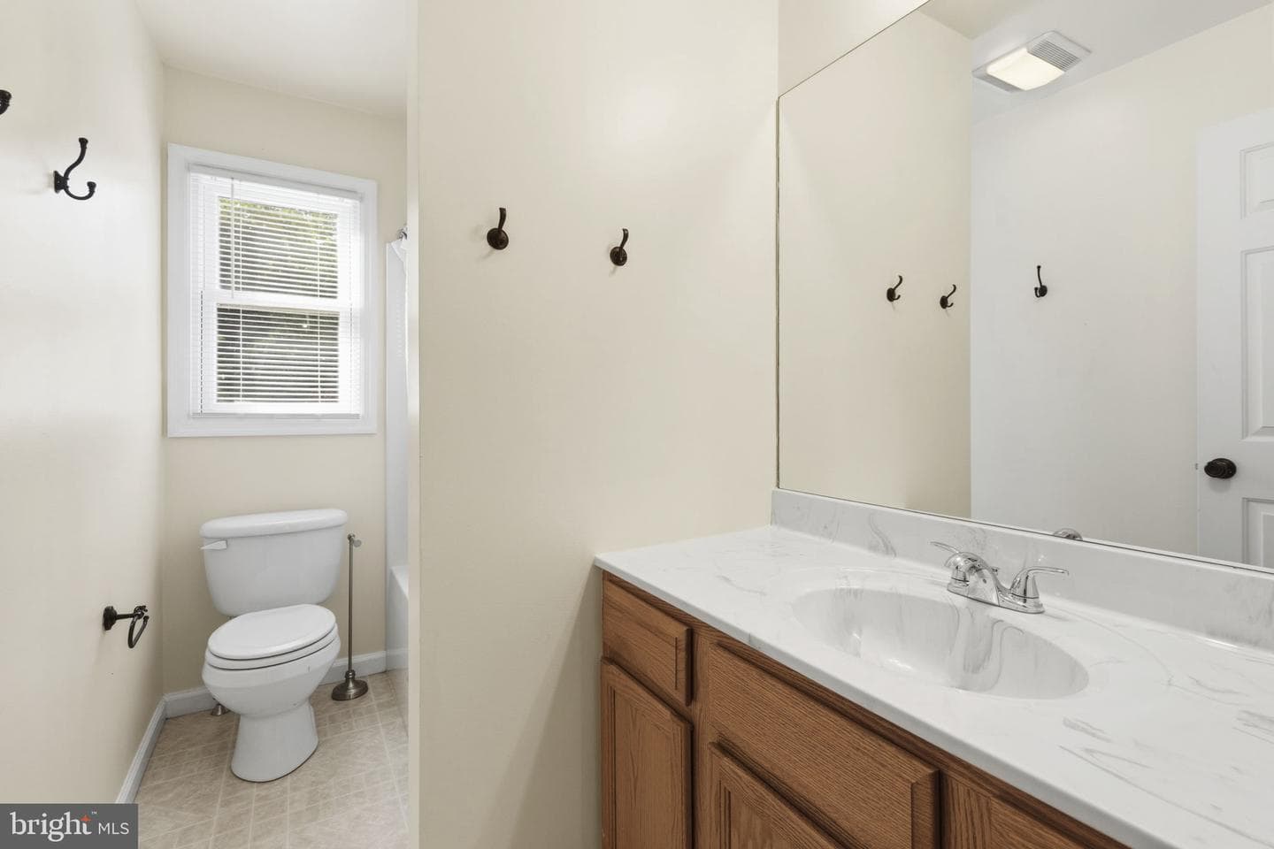 514 Saint Mary Street photo 16