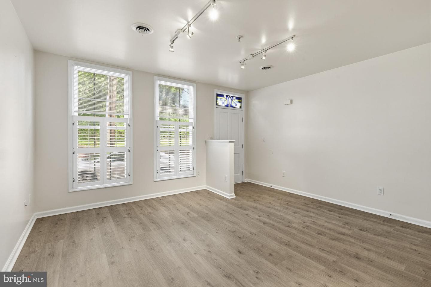 514 Saint Mary Street photo 8