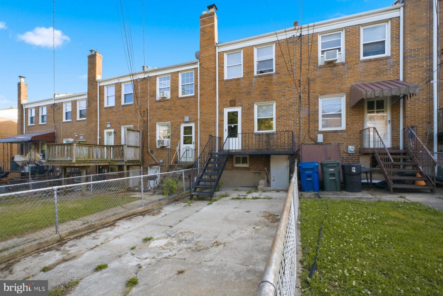 4354 Nicholas Avenue photo 10