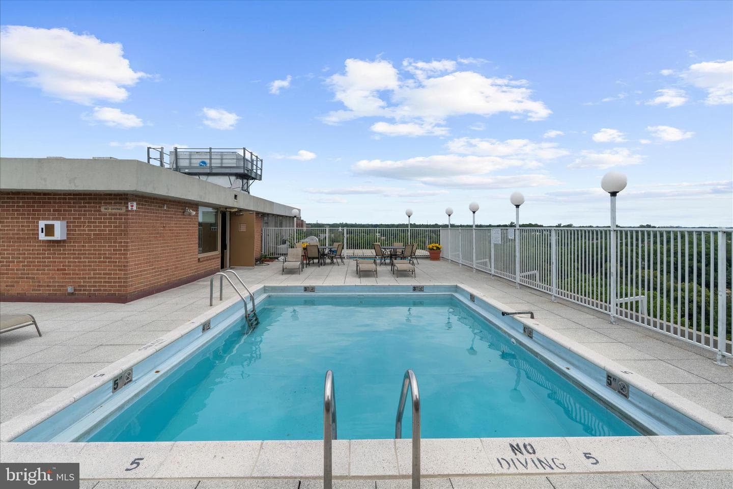 1 E University Parkway #1304 photo 17