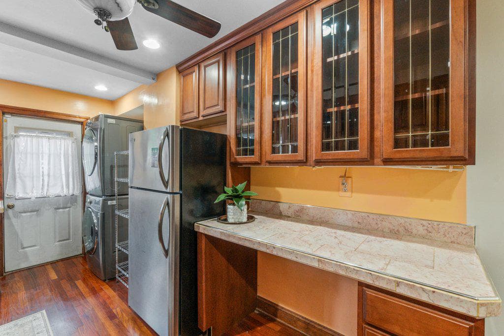 2223 Madison Avenue photo 17