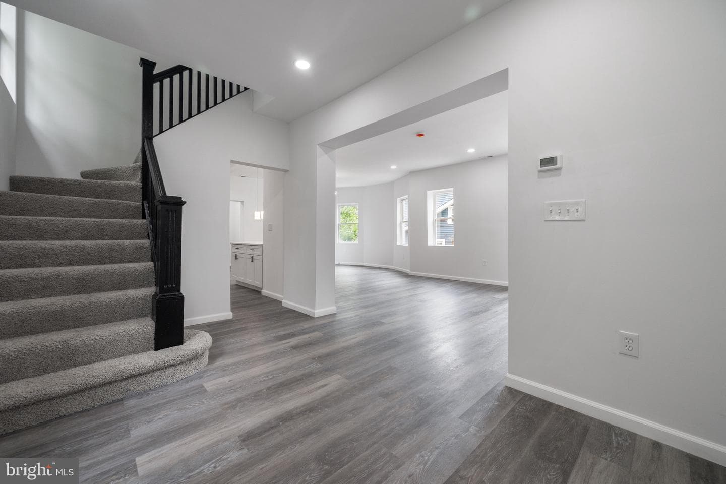 2407 Chelsea Terrace photo 5
