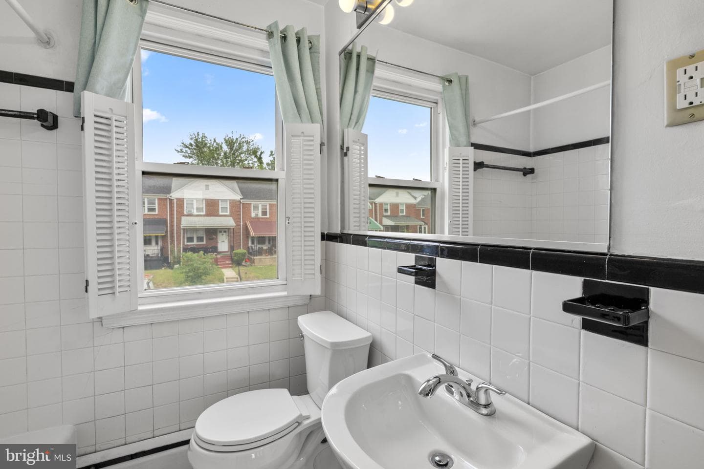 1241 Glenhaven Road photo 19