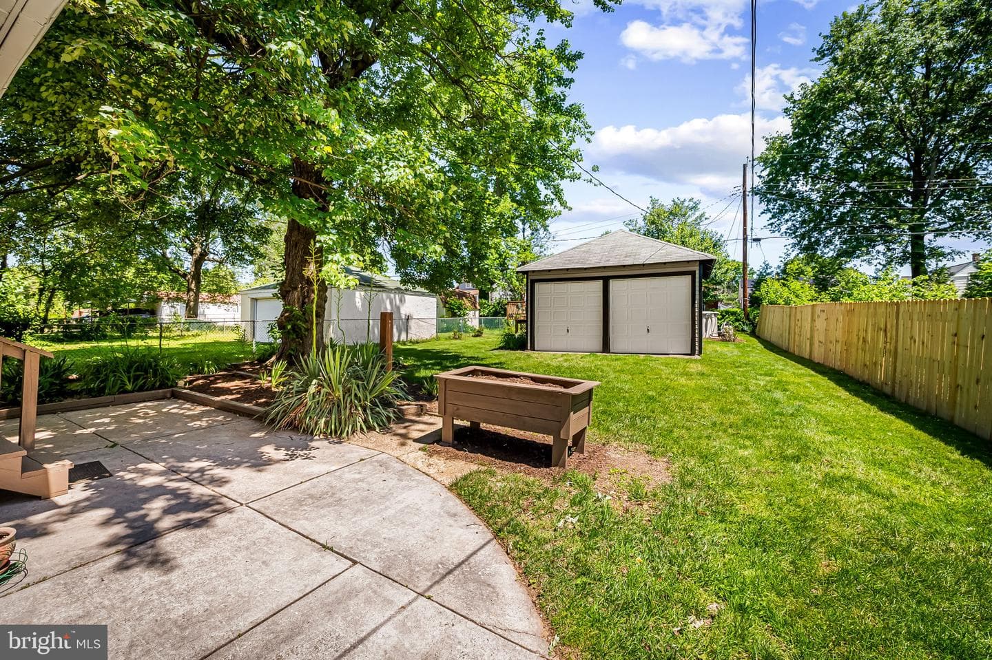 3210 Chesley Avenue photo 39