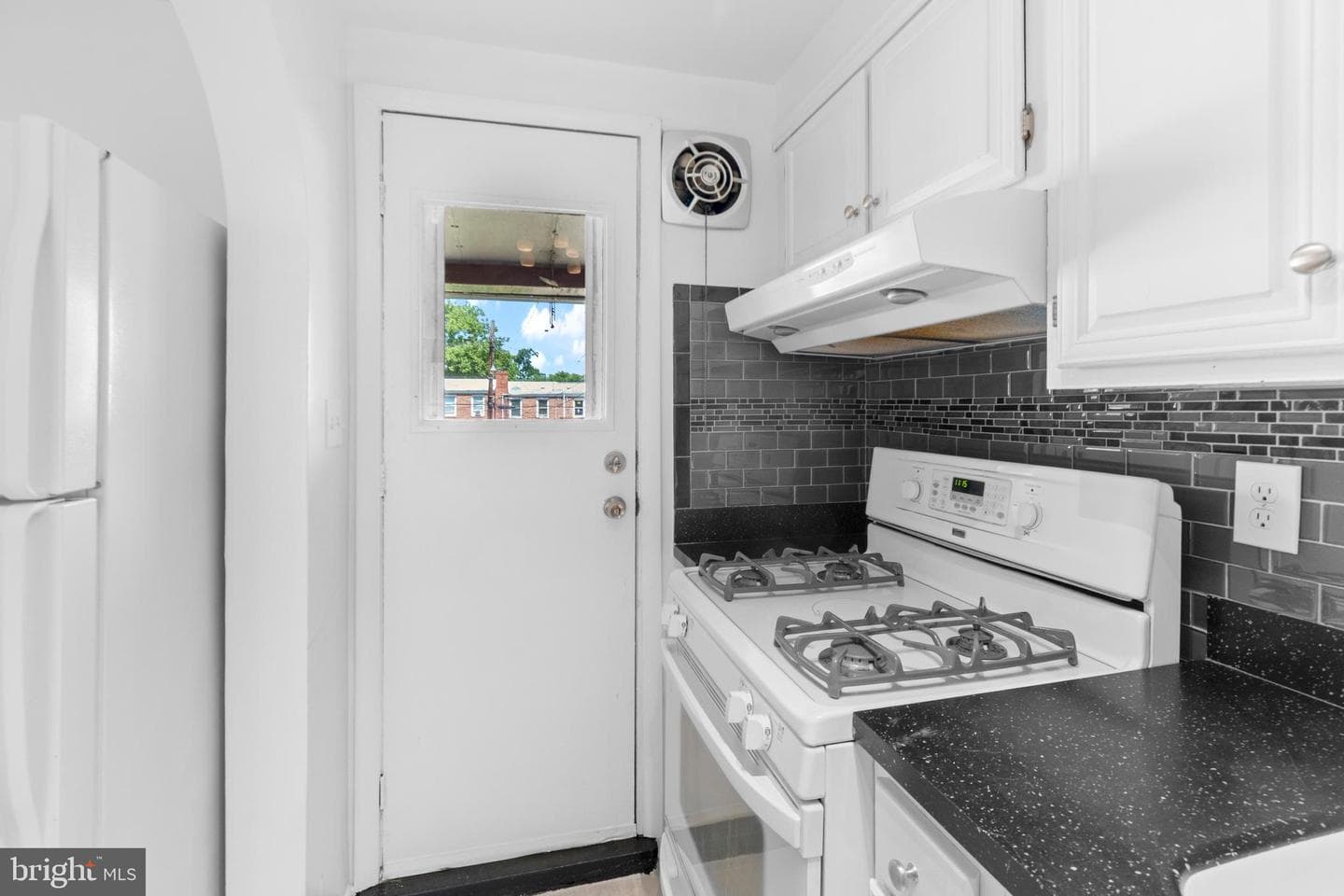 3732 Clarenell Road photo 13