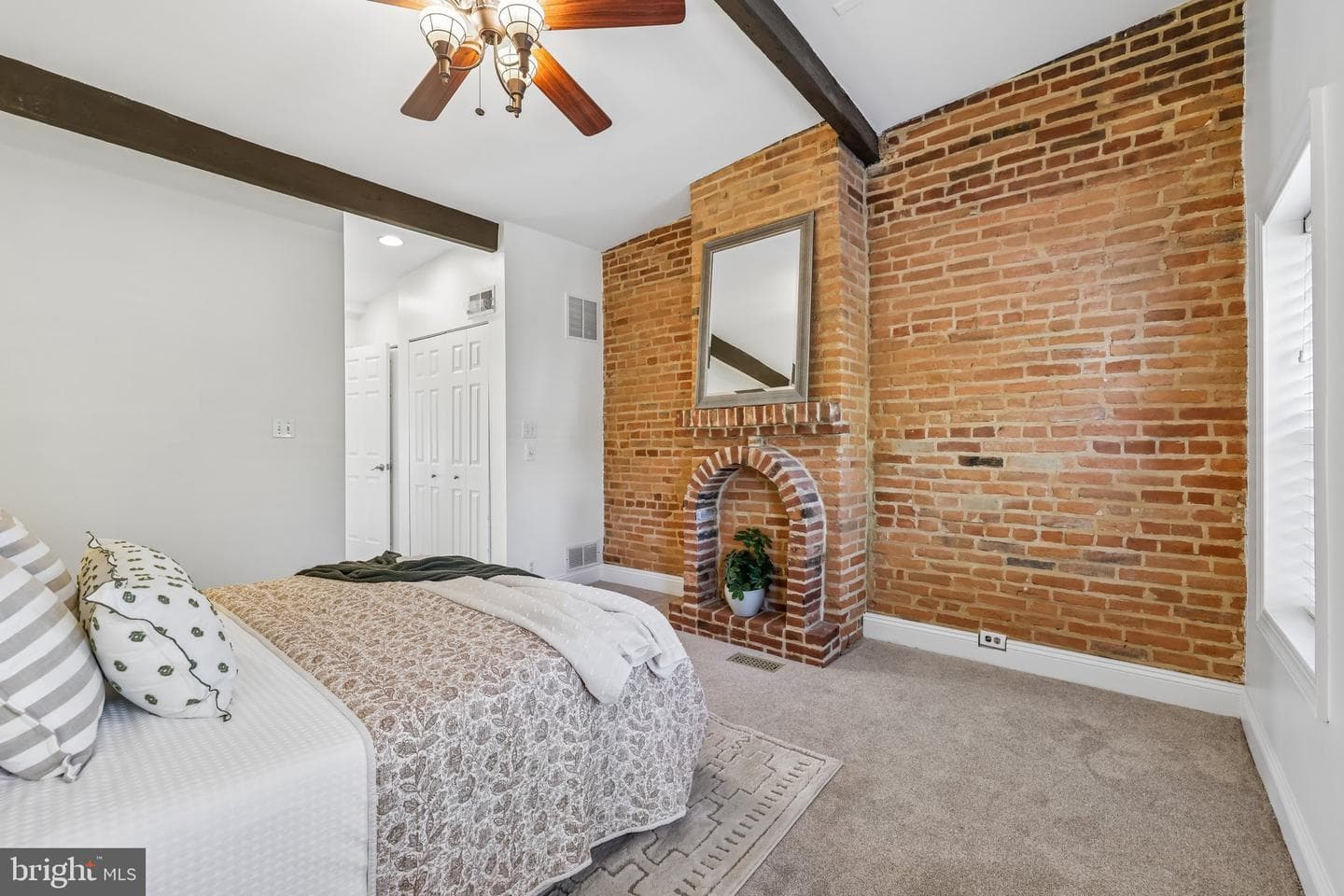 1232 Riverside Avenue photo 34