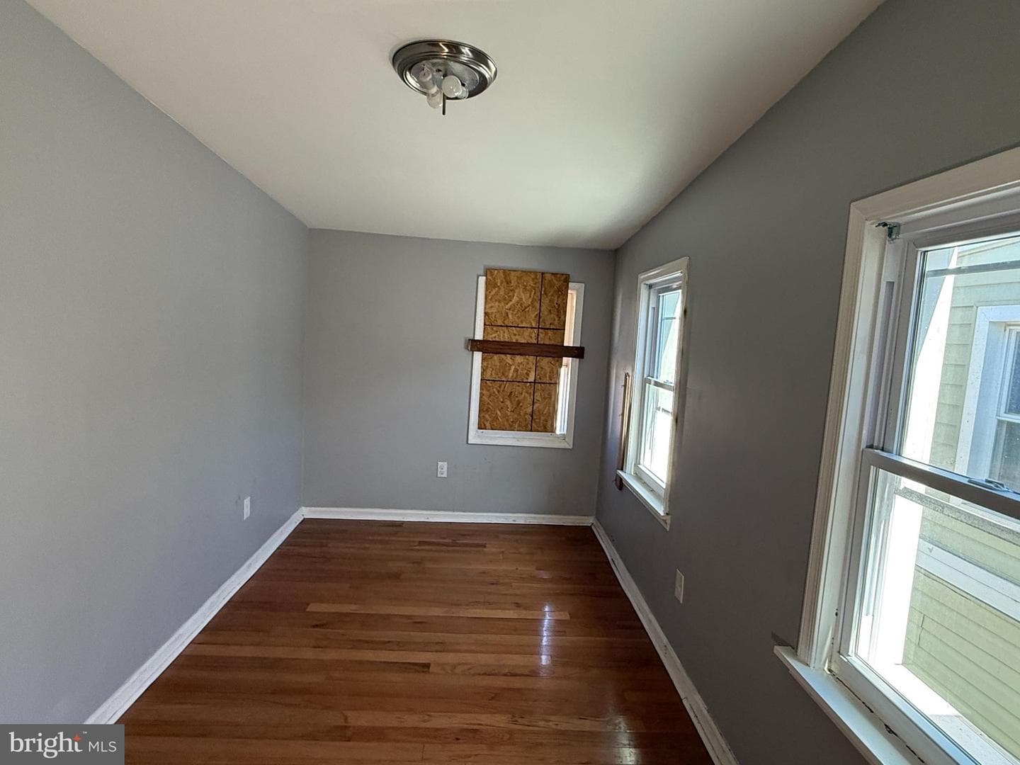 1217 Greenmount Avenue photo 16