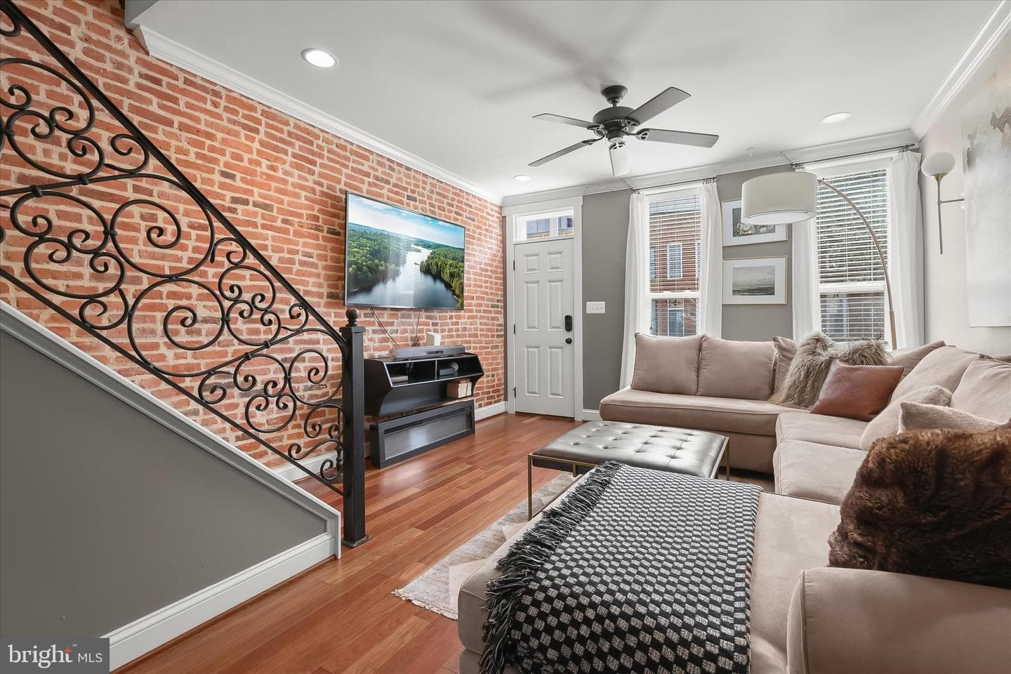 1824 S Charles Street photo 6