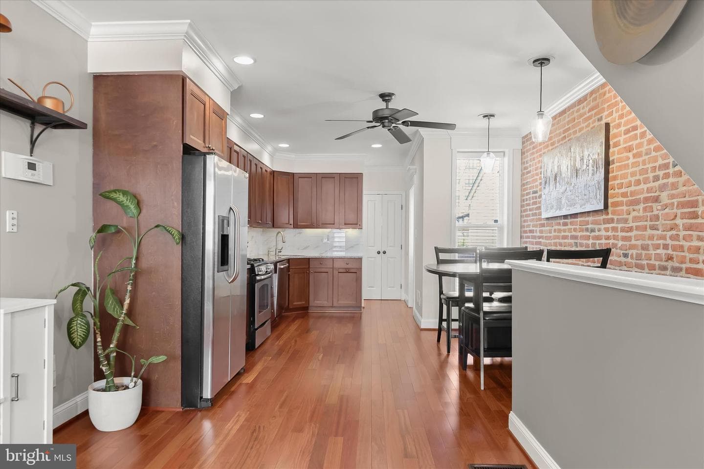 1824 S Charles Street photo 9