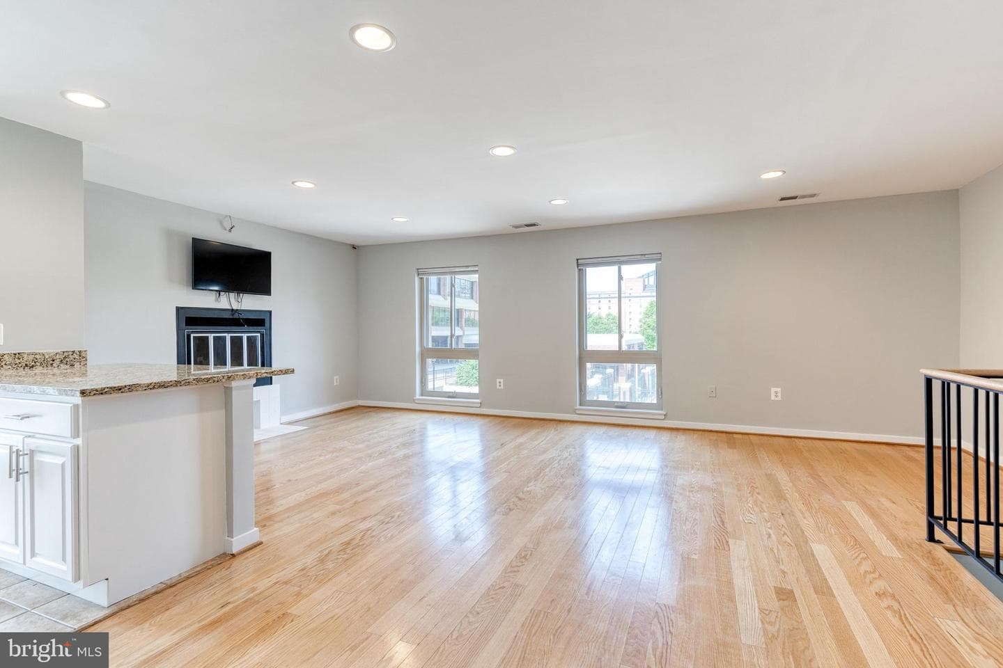 425 S Sharp Street #r 15 photo 13