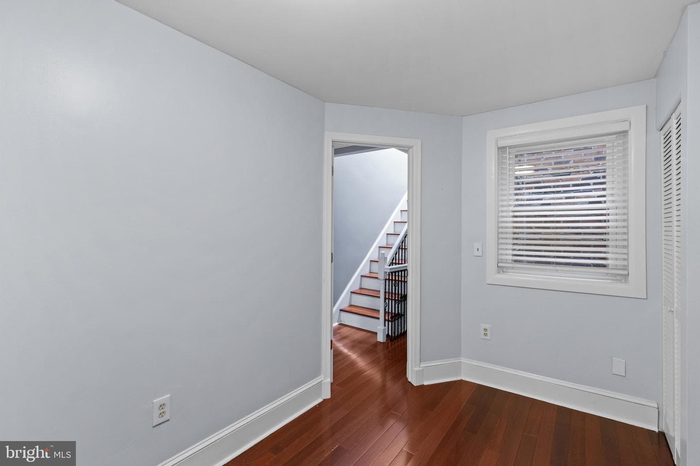 2930 Elliott Street photo 12
