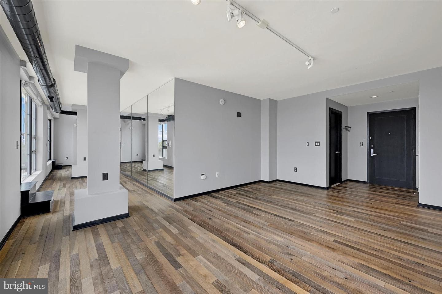 1200 Steuart Street #1913 photo 12
