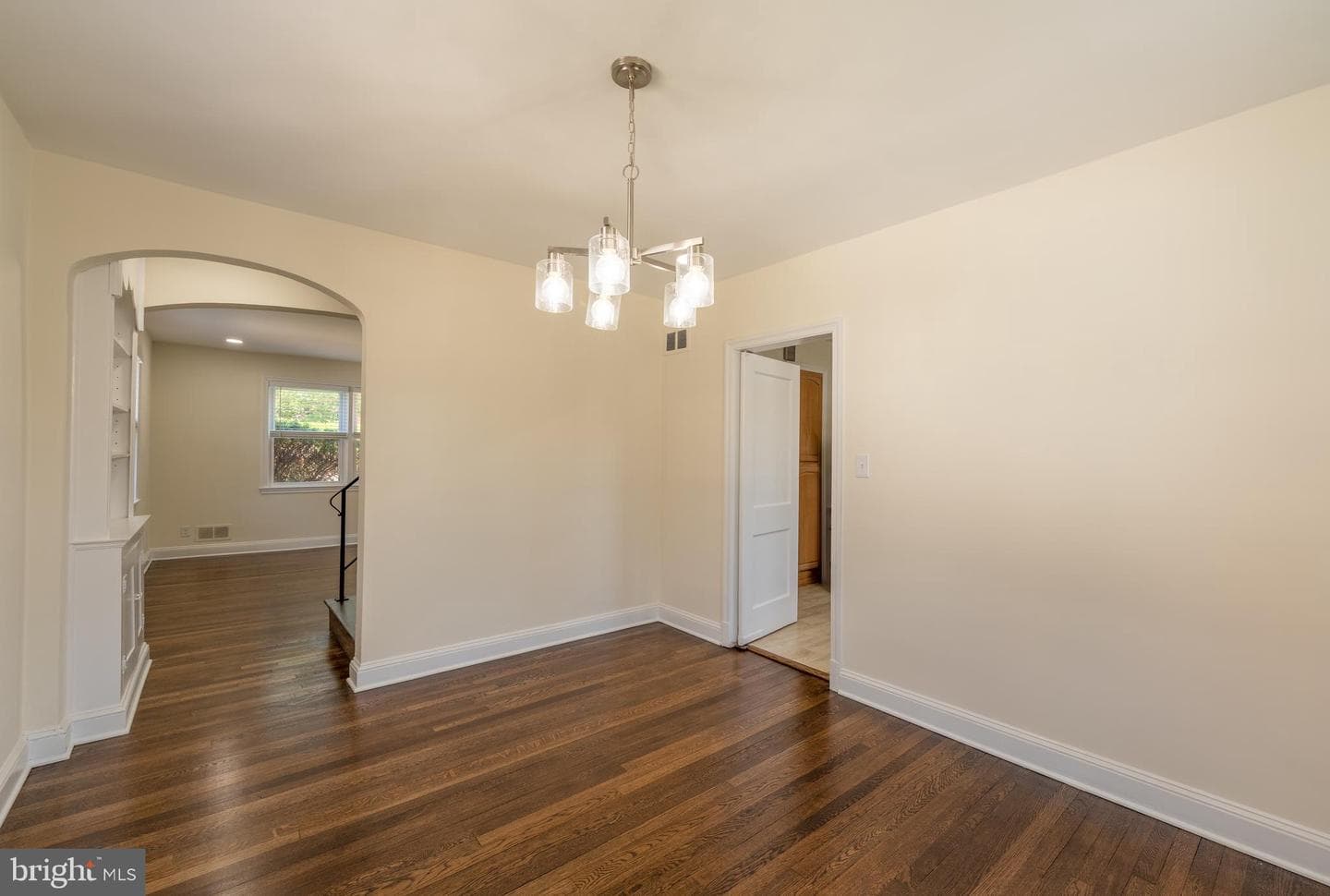 3255 Yosemite Avenue photo 10